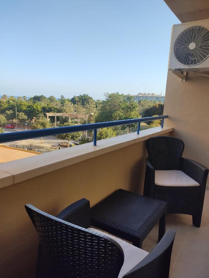 Apartamento Malaga Beach - Center B&C Εξωτερικό φωτογραφία